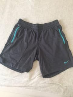 NIKE ナイキ ハーフパンツのサムネイル