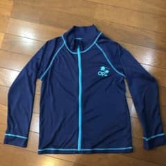 ラッシュガード　150のサムネイル