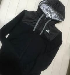 最終値下げ！adidas！アディダス ナイロンパーカー！Mサイズのサムネイル