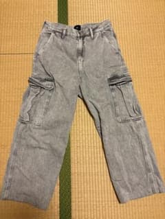 H&M Baggy Fit カーゴデニムパンツ グレーのサムネイル