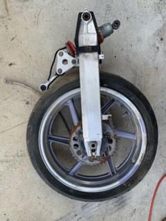 NSR250 リヤ回り一式　スイングアーム　ホイールのサムネイル