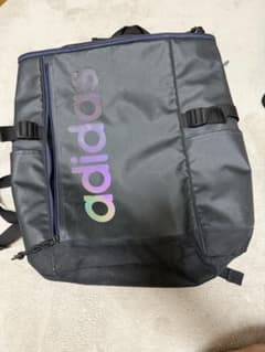 adidas リュックサック バックパック ブラックのサムネイル