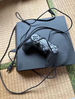 ホ*レ様 PlayStation 4 本体 コントローラー付きのサムネイル