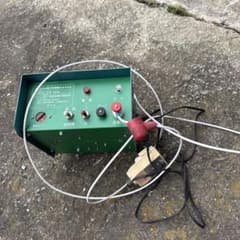 サカ　電柵　末松電子　AC-20 中古　　AC-1000動作確認済み 電柵 末松電子 AC-20 中古 動作確認済み - メルカリ