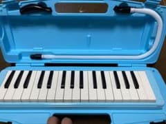 ゼンオン 鍵盤ハーモニカ ピアニー 323AH BLUEのサムネイル