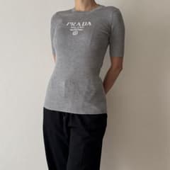 PRADA プラダ ロゴ リブニット トップス 半袖 グレー MILANO - メルカリ