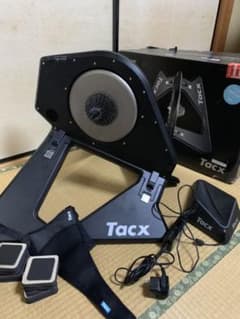 【早い者勝ち！送料込み】Tacx タックス ネオスマート　zwift対応のサムネイル