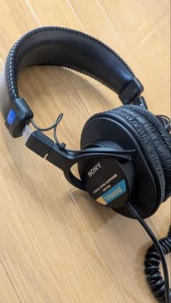 SONY (ソニー) MDR-7506 定番スタジオモニタ ーヘッドホンのサムネイル