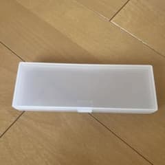 無印良品 透明ペンケースのサムネイル