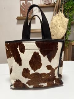 FURLA フルラ ハラコ レザー トートバッグ カウ柄 牛柄 イタリア製のサムネイル