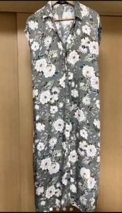 ZARA ロングワンピースのサムネイル