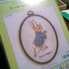 はるさん取引中 ピーターラビット　刺繍キットのサムネイル