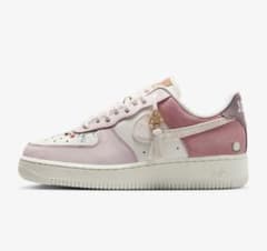 (希少品) Nike Air Force 1 '07 LX Mushroomのサムネイル