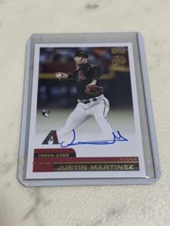 Topps MLBカード Justin Martinez 直筆サインのサムネイル
