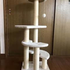 キャットタワーのサムネイル