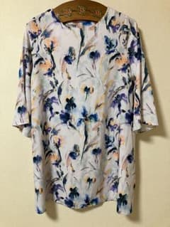 ＊新品＊LAUTREAMONT 水彩画風 花柄チュニック 五分袖のサムネイル