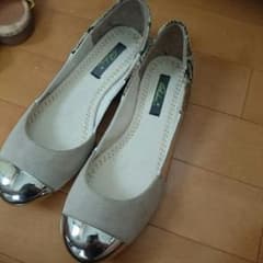 新品♡ローズバッド フラットシューズのサムネイル