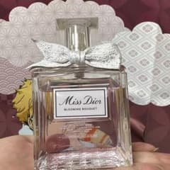 Miss Dior Blooming Bouquet 香水のサムネイル