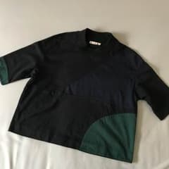 【美品】MARNI マルニ 半袖 トップスのサムネイル