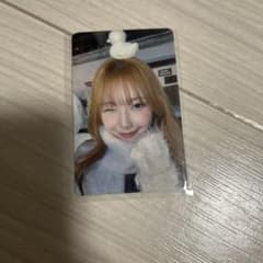 JYP POPUP NiziU Winter Trip 特典トレカ　マユカのサムネイル