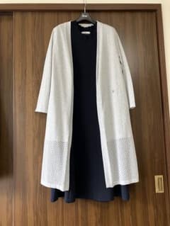 René ホワイト ロングカーディガン 34 Mサイズ 美品 ルネ rene ロング カーディガン ライトグレー - メルカリ