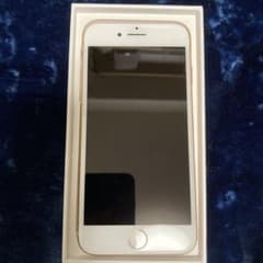 iPhone8 64GBのサムネイル