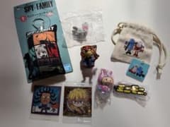 キャラクターグッズ まとめ売り 8点セットのサムネイル