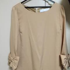 tocco 袖リボン ワンピースのサムネイル