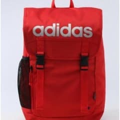 adidasリュックサックのサムネイル