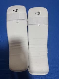 極真会館　極真空手　脛　サポーター　ガードのサムネイル