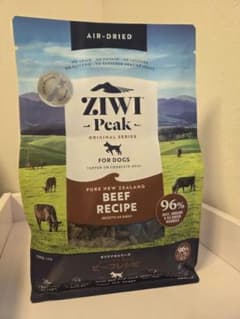 ZIWI Peak ビーフレシピ 1kg ドッグフード (おまけ付き)のサムネイル