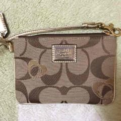 coach♡カード入れ兼コインケース12/18限定値下げのサムネイル