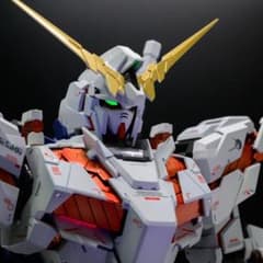 PG ユニコーンガンダム（LEDなし、特注アクリルケース付き） PG ユニコーンガンダム（LEDなし、特注アクリルケース付き） - メルカリ