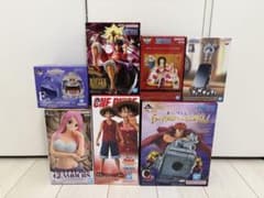 ワンピース フィギュア まとめ売り 7点セット - メルカリ