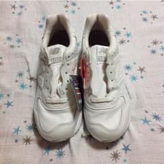 新品 未使用/ニューバランス1400/23.5のサムネイル