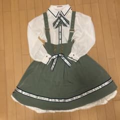 美品　アマベル Amavel 白ブラウス+緑スカート+レース付ボリュームスカート 美品 アマベル Amavel 白ブラウス+緑スカート+レース付ボリューム