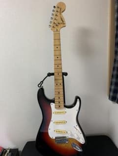 Guyatone Custom ストラトキャスターサンバースト ラージヘッド - メルカリ