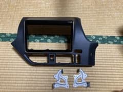 トヨタ　80系ノア　ナビパネルのサムネイル