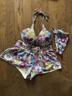 ビキニ　三愛水着　3点セット　ボトムス付きのサムネイル