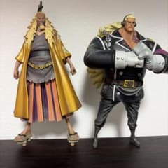 ワンピース フィギュア シキ バレット 2体セットのサムネイル