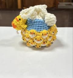 ハンドメイド 手編み ひよこモチーフ 巾着 1点のサムネイル