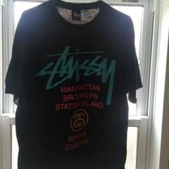 STUSSYのTシャツのサムネイル
