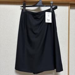 事務服のサムネイル