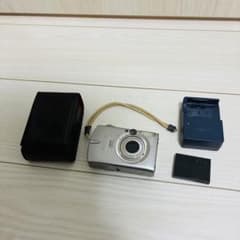 Canon カメラ IXY 700 PC1169 充電器 動作品 バッテリー2個 Canon カメラ IXY 700 PC1169 充電器 箱 コンデジ 動作品 - メルカリ