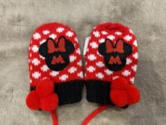 ミニーちゃん　手袋のサムネイル