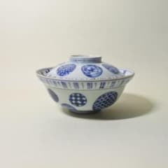 江戸後期　伊万里　染付　丸紋　蓋物　骨董品　アンティーク a b 江戸後期 伊万里 染付 丸紋 蓋物 骨董品 アンティーク a b - メルカリ