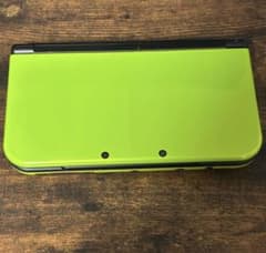 New Nintendo 3DS LL 本体 ライム×ブラックのサムネイル