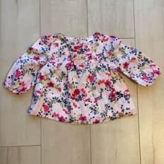 値下げ oldnavy 花柄 トップスのサムネイル