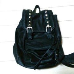 小さめ スタッズ付きリュックのサムネイル