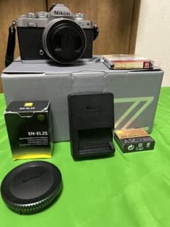 早い者勝ち即購入価格【美品】Zfc 16-50 VR SLレンズキットのサムネイル
